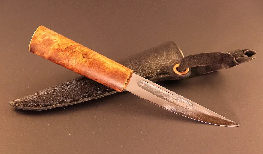 What Is a Yakut Knife and Why Is It Unique